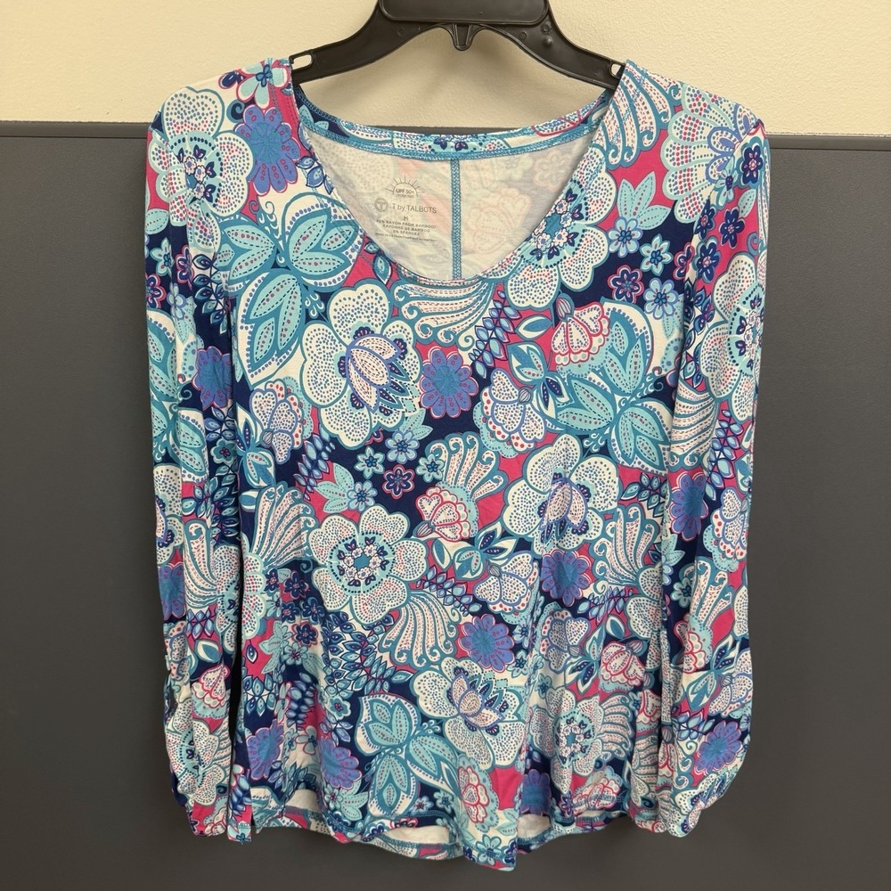 Talbots Shirt Women's Medium Blue Floral Shirt Bamboo Rayon UPF 50+ Sun Protect